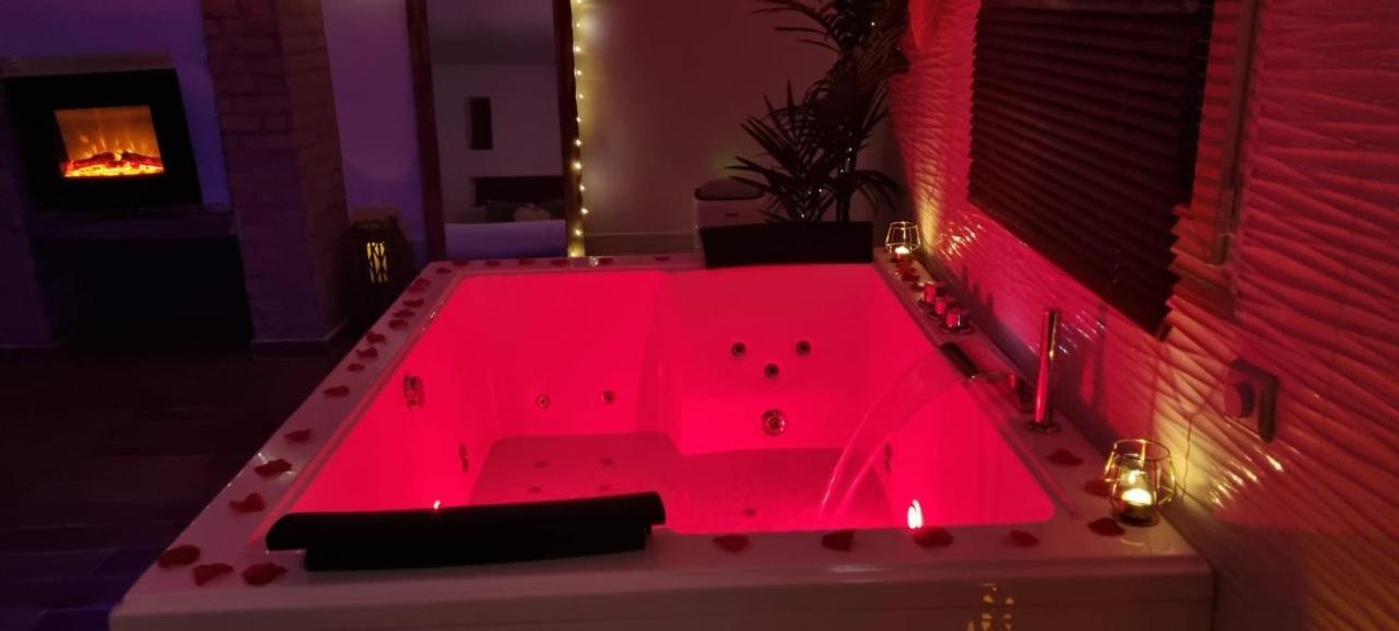 Loft De Luxe Jacuzzi Et Jardin Privatif 10 Minutes De Stade De France * Saint-Prix (Val d'Oise)
