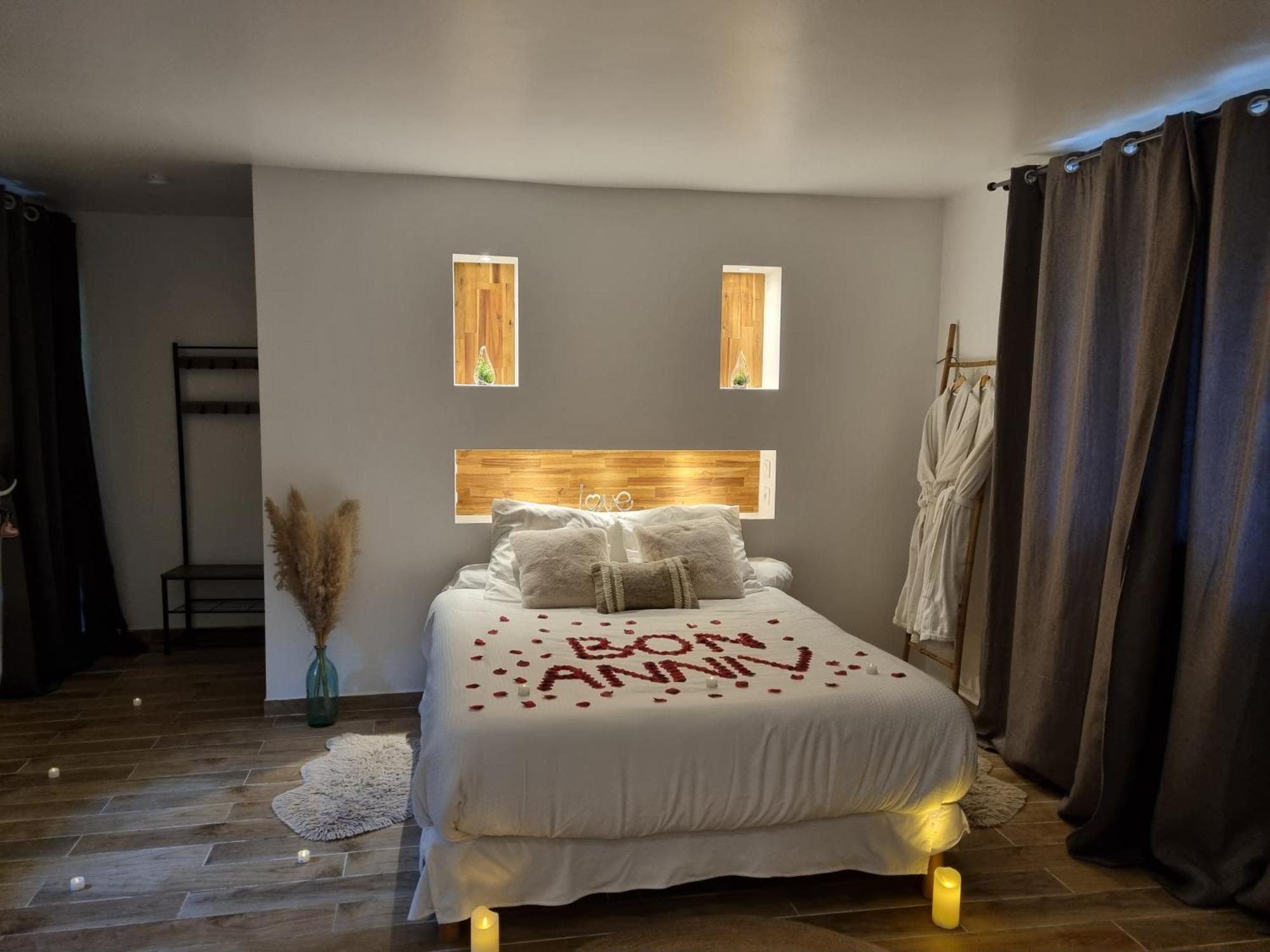 Loft De Luxe Jacuzzi Et Jardin Privatif 10 Minutes De Stade De France Casa de hóspedes *