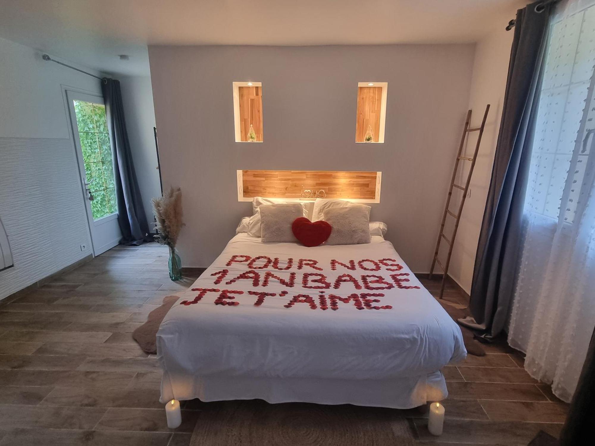 Loft De Luxe Jacuzzi Et Jardin Privatif 10 Minutes De Stade De France * Saint-Prix (Val d'Oise)
